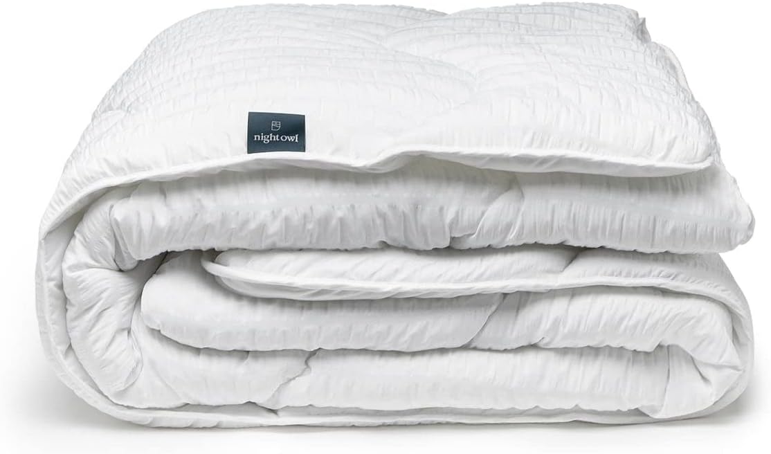 Linen White Seersucker All-In-One Comforter